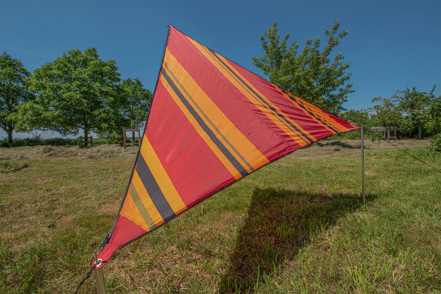 Verbindbares Sonnensegel Zip-Canvas Orient rot gestreift